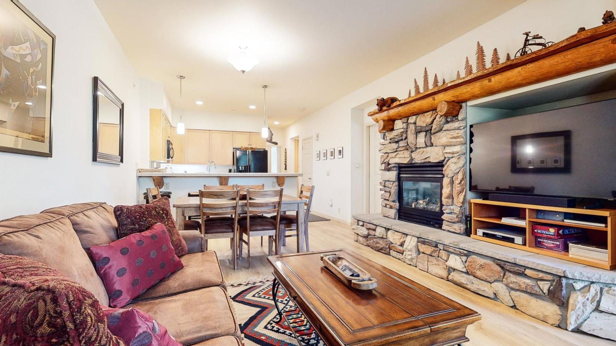 Mammoth Green 118 Located On Sierra Star Golf Course, Private Patio, Summer Pool Condo Mammoth Lakes Esterno foto